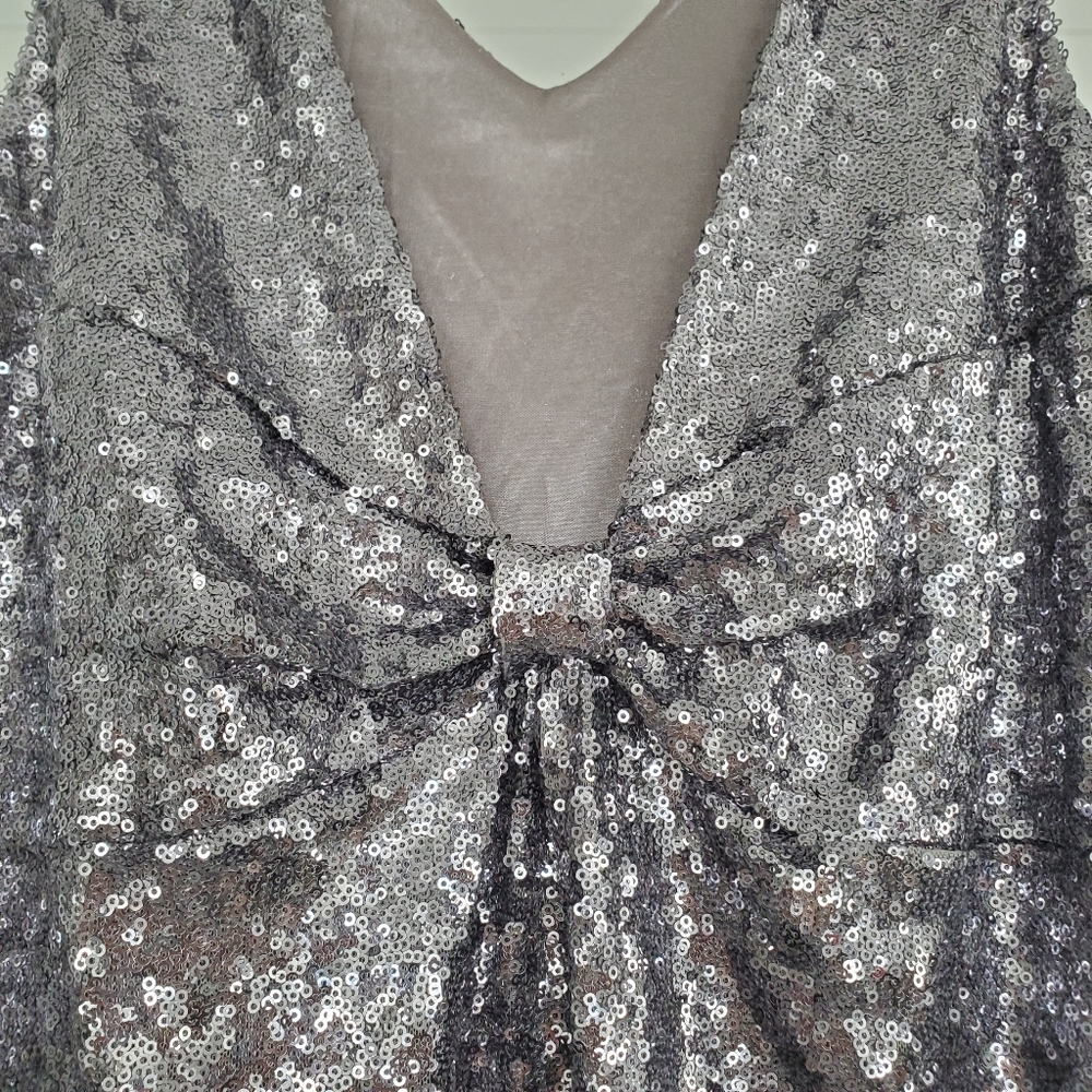 Forever 21 Silver Sequin Dress with Bow Back - Picture 6 of 8